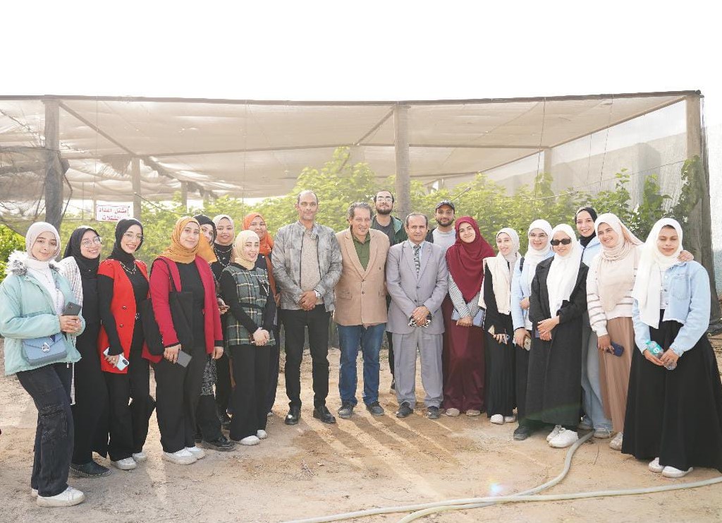 عميد كلية الزراعة يبحث أوجه التعاون المشترك مع شركة الصالحية للتنمية والاستثمار