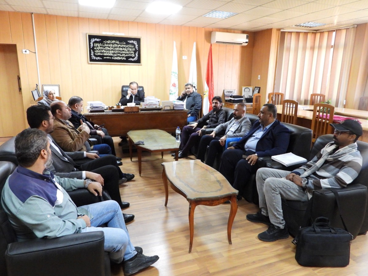 Dean of the Faculty of Agriculture Meets with International Students